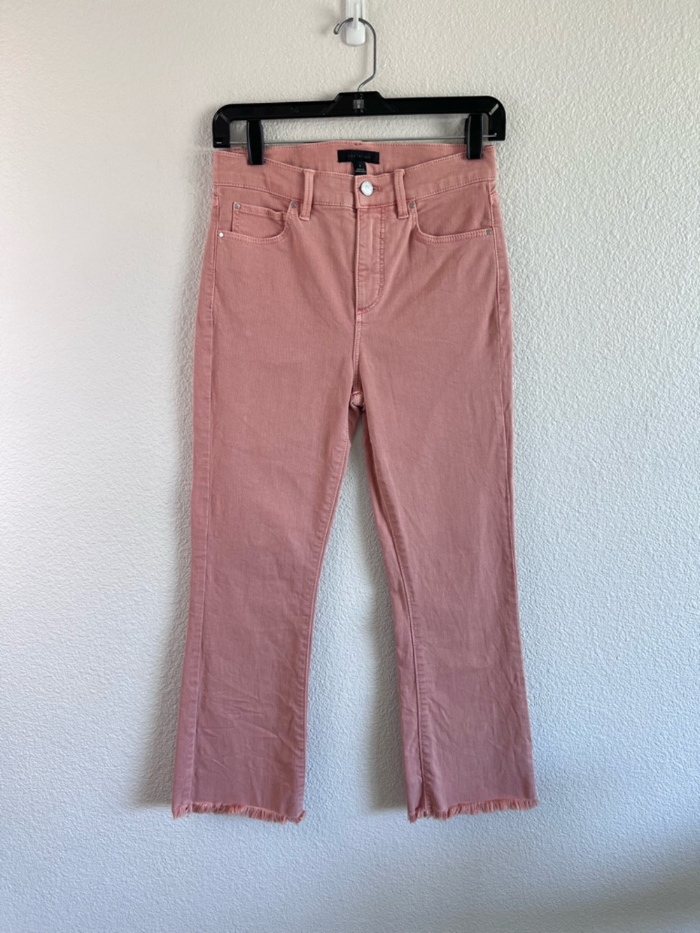Ann Taylor Women's The Kick Crop High Rise Frayed‎ Hem Jeans